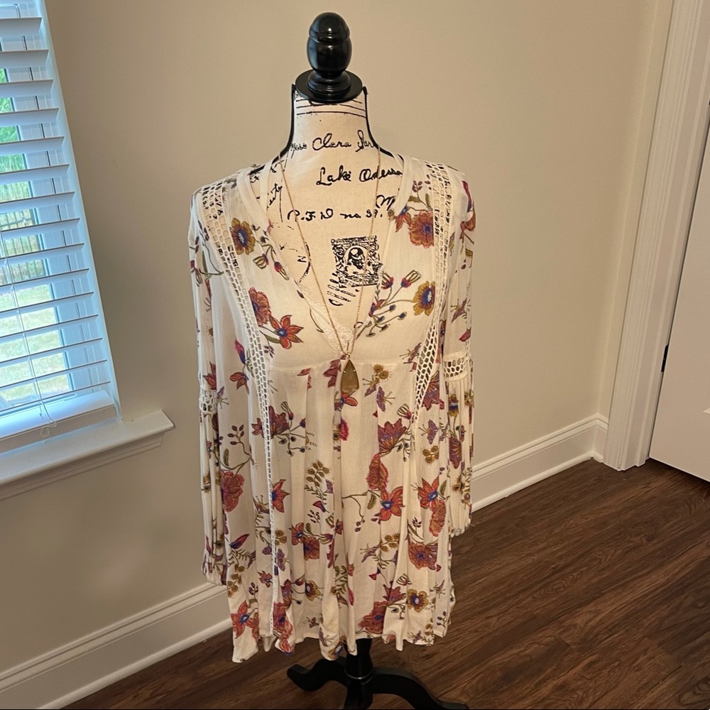 Free People Gently Used Tunic Top for Fall 🍁 SZ Medium